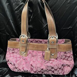 COACH Gently owned Pleated Soho Burgundy Signature C with leather trim